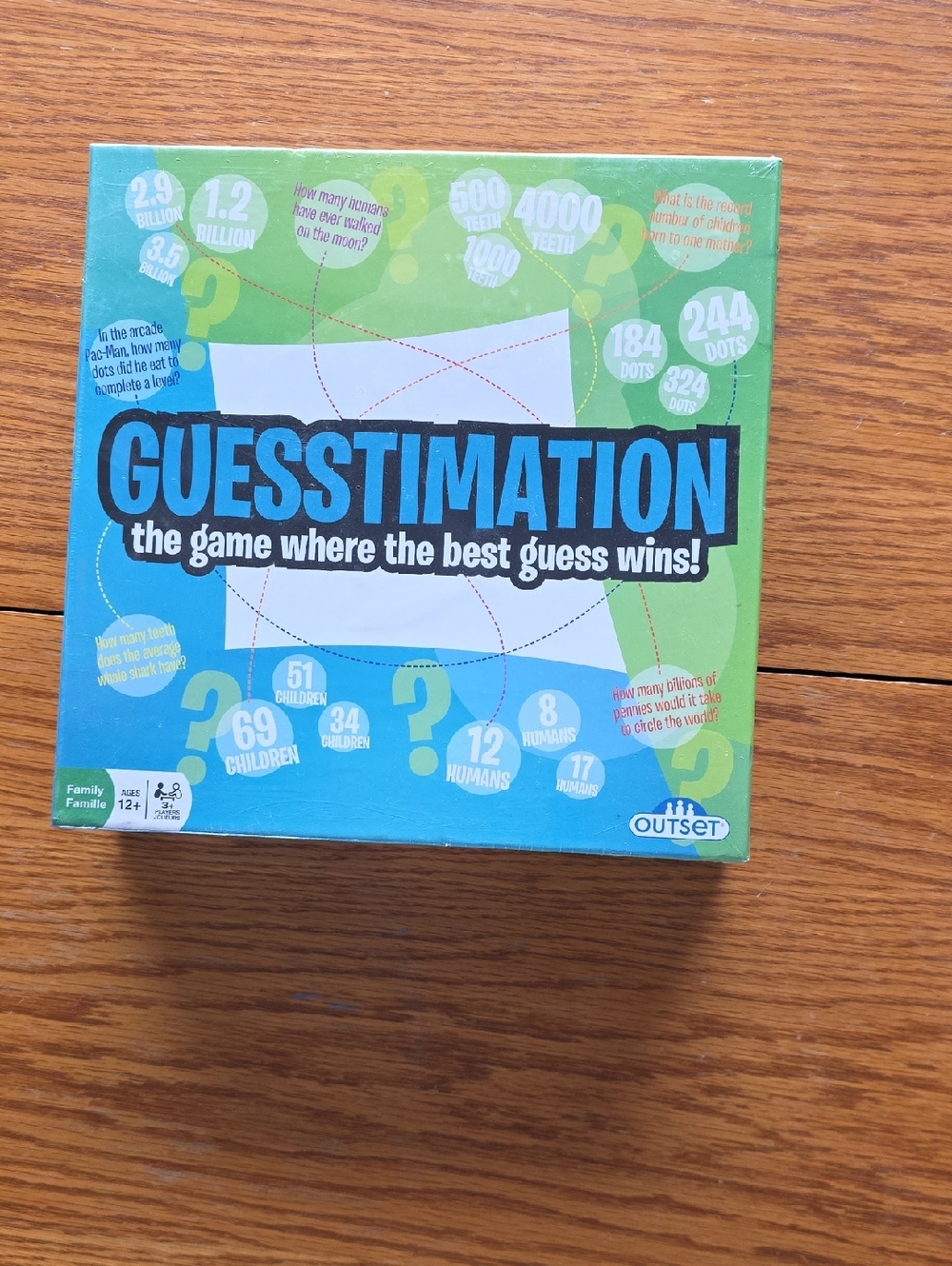Guesstimation Family Board Game - Blue & Green